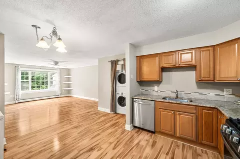 Living - 50 Brookside Dr #J7, Exeter, NH 03833 photo 1 of 7