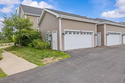 Exterior - 462 Zephyr Rd, Williston, VT 05495 photo 6 of 11