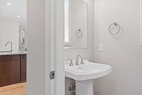 Bath - 556 Zephyr Rd, Williston, VT 05495 photo 1 of 4
