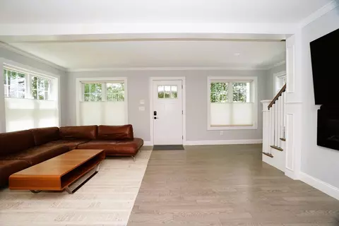 Living - 12 Grove St, Windham, NH 03087 photo 1 of 2