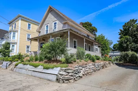 356 Pearl St, Manchester, NH 03104