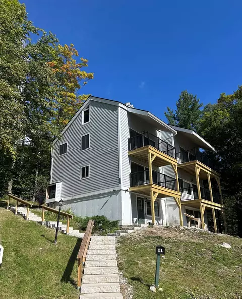 61 Rimrock Rd #11C, Ludlow, VT 05149
