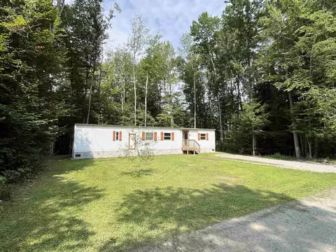 90 Hidden Springs Ln, Wells, VT 05774