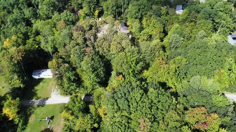 90 Hidden Springs Ln, Wells, VT 05774