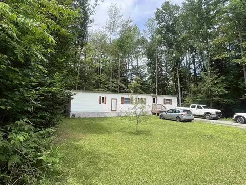 90 Hidden Springs Ln, Wells, VT 05774