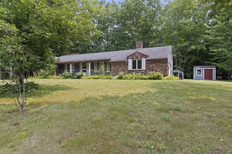 16 Watson Dr, Rochester, NH 03867