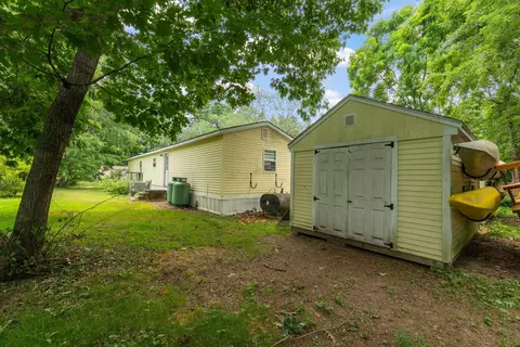 44 Donna Dr, Exeter, NH 03833 photo 24