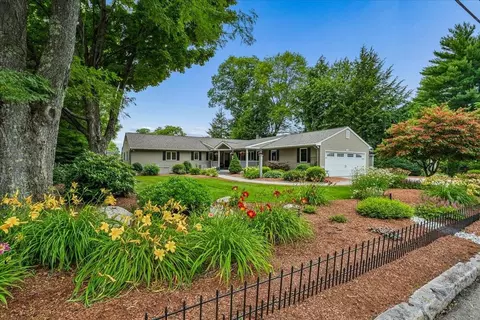 1100 Chestnut St, Manchester, NH 03104