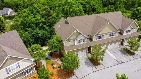 View/Area - 8 Manor Dr #A, Hooksett, NH 03106 photo 2 of 4