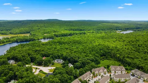 View/Area - 8 Manor Dr #A, Hooksett, NH 03106 photo 4 of 4