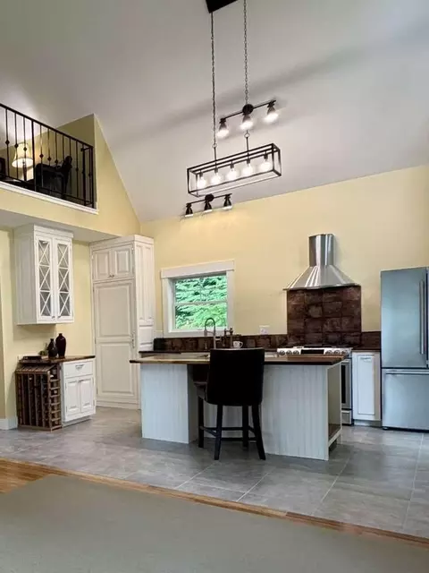 Kitchen - 188 Wall St, Springfield, VT 05156 photo 4 of 4