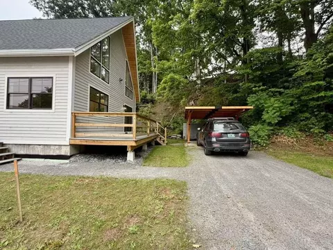 Exterior - 188 Wall St, Springfield, VT 05156 photo 3 of 4