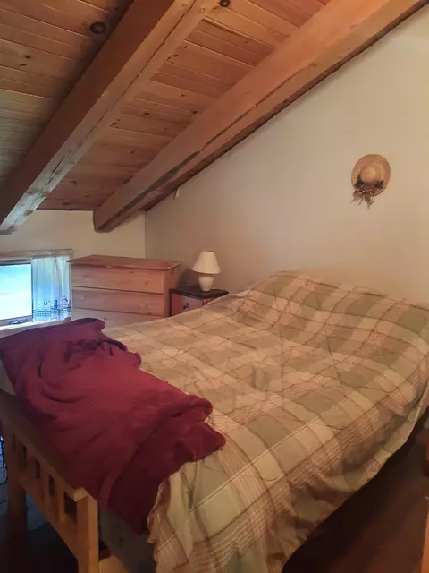Bedroom - 100 Mountain View Ln, Norton, VT 05907 photo 3 of 7