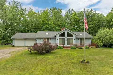 23 Cross Ln, Gilford, NH 03249