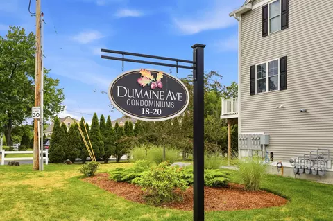 18 Dumain Avnu Ave #E, Nashua, NH 03063