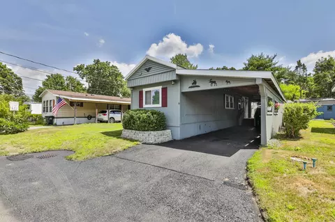 6 Cottonwood Ln, Merrimack, NH 03054