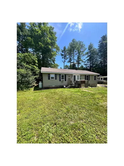 79 W Lake Rd, Fitzwilliam, NH 03447