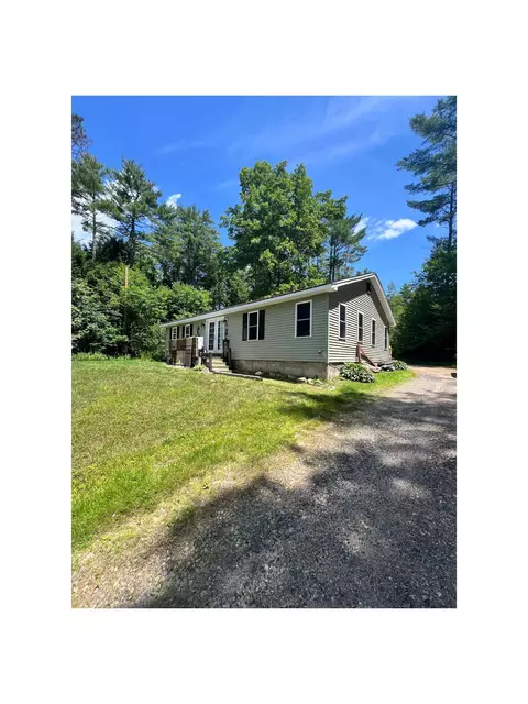 79 W Lake Rd, Fitzwilliam, NH 03447
