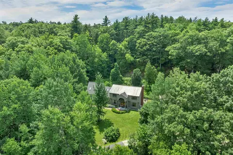 View/Area - 8 W Gate Dr, Bow, NH 03304 photo 3 of 4
