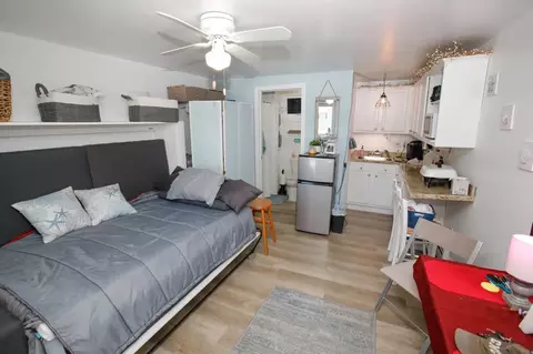 Bedroom - 541 Ocean Blvd #11, Hampton, NH 03842 photo 3 of 3