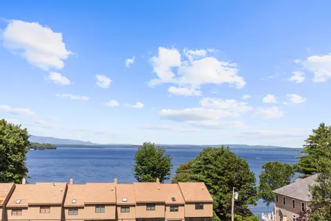 60 Scenic Dr #7, Gilford, NH 03249