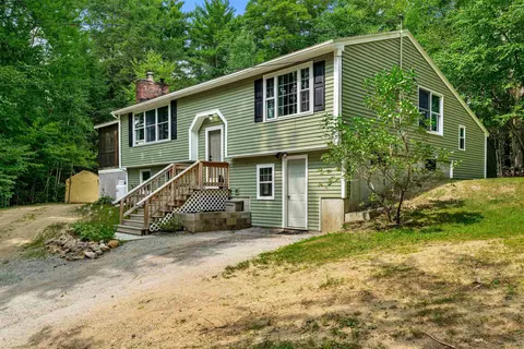 96 Clark Hill Rd, New Boston, NH 03070