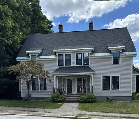 495 Concord St, Manchester, NH 03104