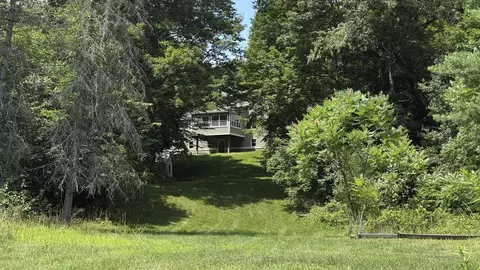 Exterior - 6 Crescent St, Randolph, VT 05060 photo 5 of 6