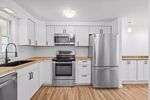 156 Whispering Pnes #2, Colchester, VT 05446
