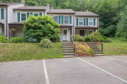 156 Whispering Pnes #2, Colchester, VT 05446