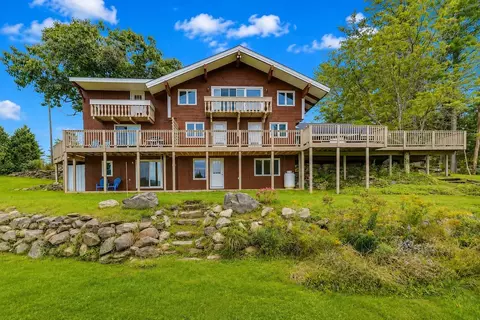 Exterior - 190 Route 11 UNIT 2, Peru, VT 05152 photo 5 of 13