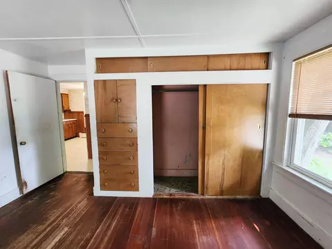 Bedroom - 44 Kingston Rd, Exeter, NH 03833 photo 5 of 5