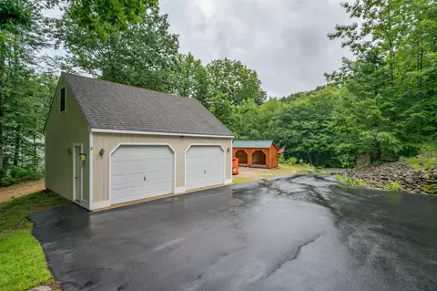 Exterior - 5 Blake Rd, Raymond, NH 03077 photo 6 of 12