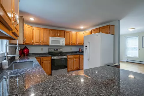 Kitchen - 5 Blake Rd, Raymond, NH 03077 photo 6 of 6