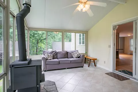 Exterior - 5 Blake Rd, Raymond, NH 03077 photo 7 of 12