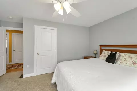Bedroom - 95 Olde Bridge Ln, Epping, NH 03042 photo 7 of 9