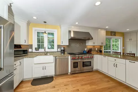 Kitchen - 95 Olde Bridge Ln, Epping, NH 03042 photo 1 of 7