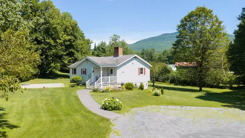 3224 West Rd, Manchester, VT 05255