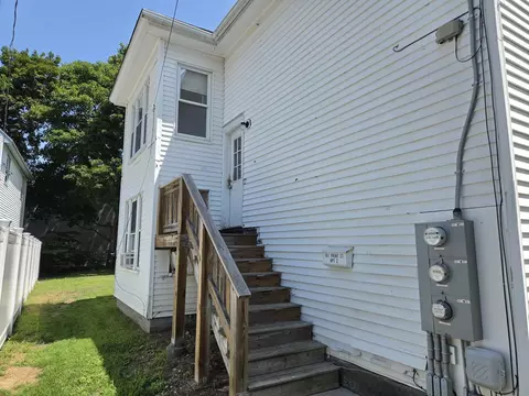 Exterior - 161 Front St, Exeter, NH 03833 photo 7 of 8
