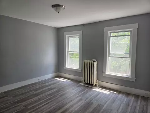 Living - 161 Front St, Exeter, NH 03833 photo 2 of 5