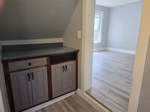 Entry Way - 161 Front St, Exeter, NH 03833 photo 1 of 4