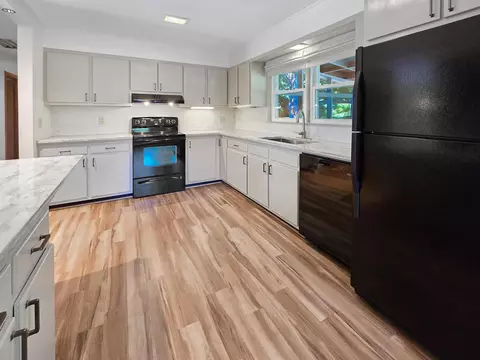 Kitchen - 6 Juniper Hill Rd, Springfield, VT 05156 photo 5 of 9