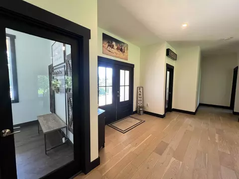 Entry Way - 791 Journey End, Mendon, VT 05701 photo 1 of 4