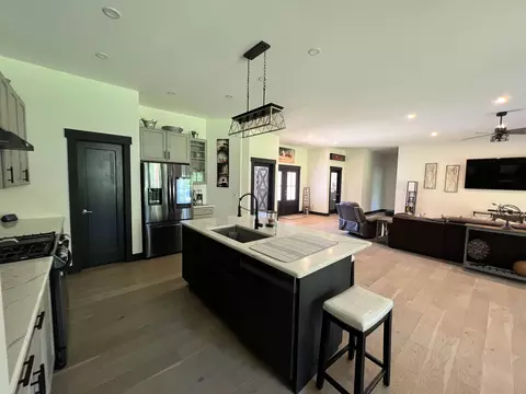 Kitchen - 791 Journey End, Mendon, VT 05701 photo 3 of 3