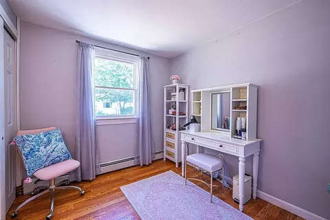 Bedroom - 1 Eastmor Ln, Hampton, NH 03842 photo 1 of 4