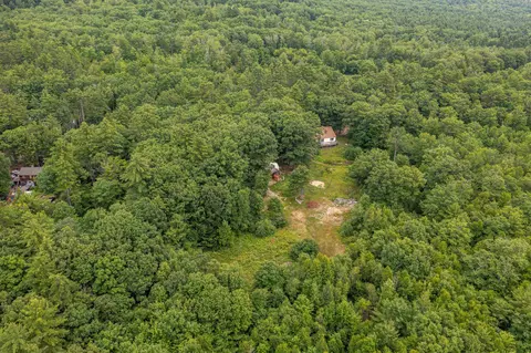 82 Champion Hill Rd, Effingham, NH 03882