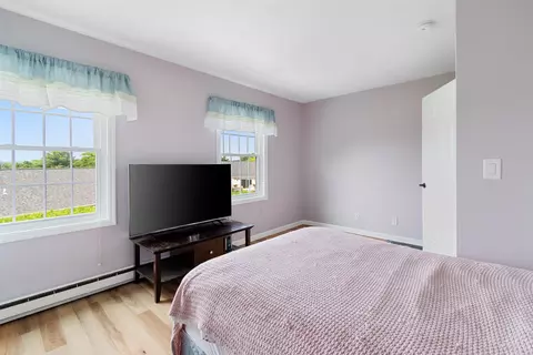 Bedroom - 280 Eastview Cir, Williston, VT 05495 photo 3 of 3