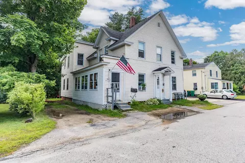 11 Cleveland St, Rochester, NH 03867