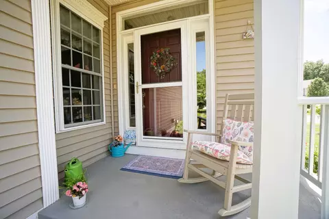 3 Old Stage Rd #3, Litchfield, NH 03052
