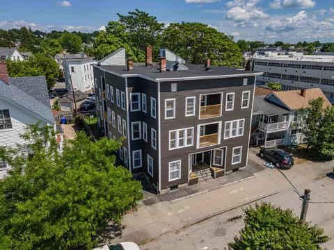 51 Ash St, Manchester, NH 03104